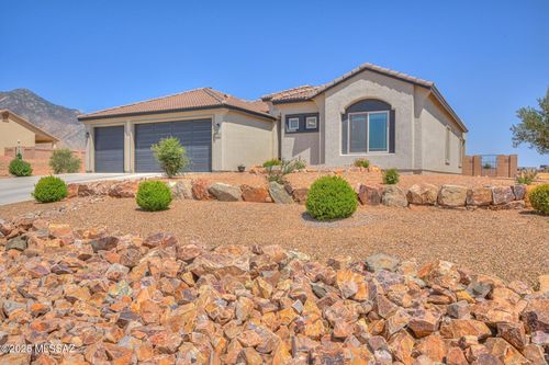 6209 E Saddlehorn Cir, Hereford, AZ, 85615-8564 | Card Image