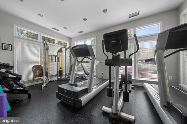 APT-14 - 1704 Lake Shore Crest Dr, Condo with 1 bedrooms, 1 bathrooms and null parking in RESTON VA | Image 22