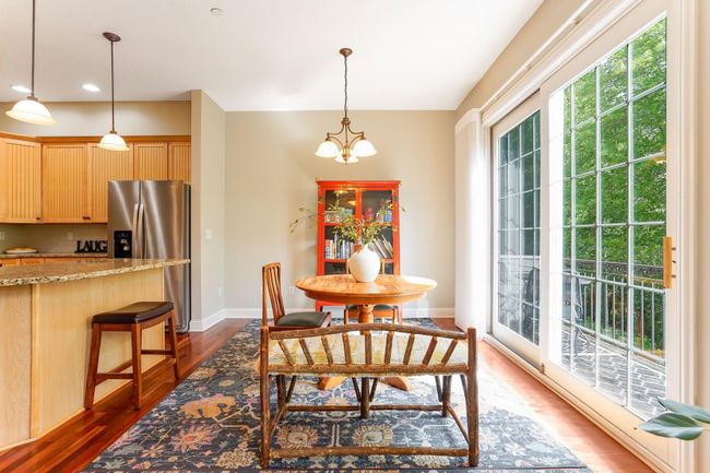 448 3 Rd St, Townhouse with 2 bedrooms, 3 bathrooms and null parking in Excelsior MN | Image 6