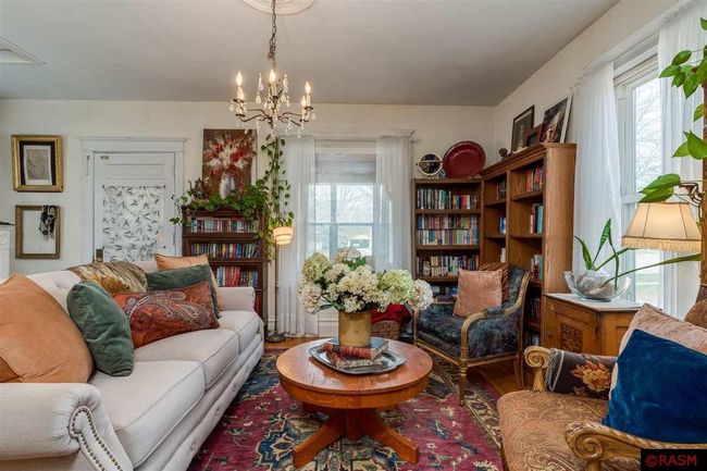 607 N Minnesota Ave, House other with 3 bedrooms, 3 bathrooms and null parking in Saint Peter MN | Image 7
