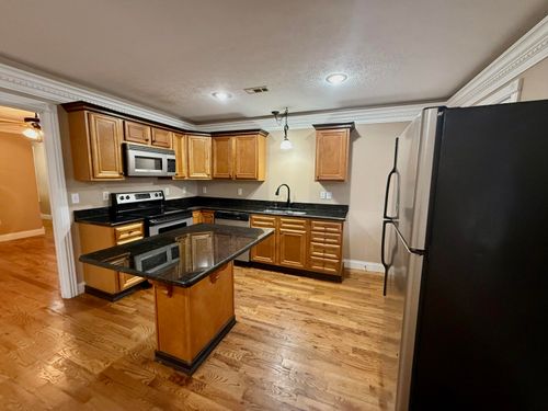 203-51 Lees Ford Dock Rd, Nancy, KY, 42544-8402 | Card Image