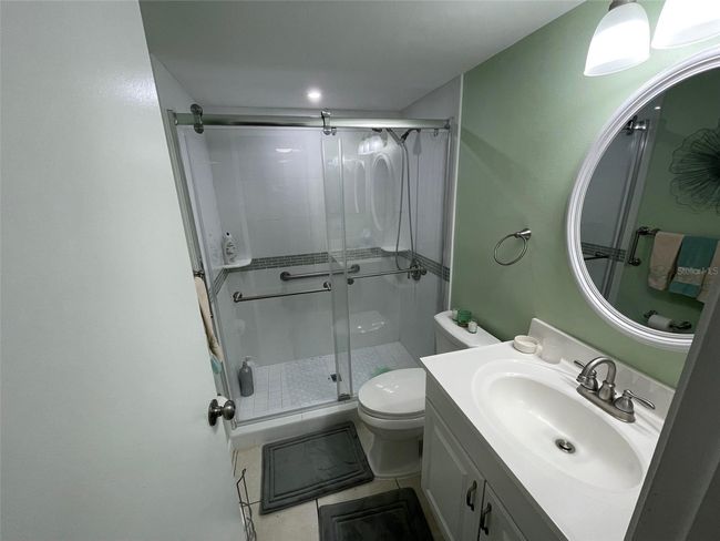 Master bath | Image 10