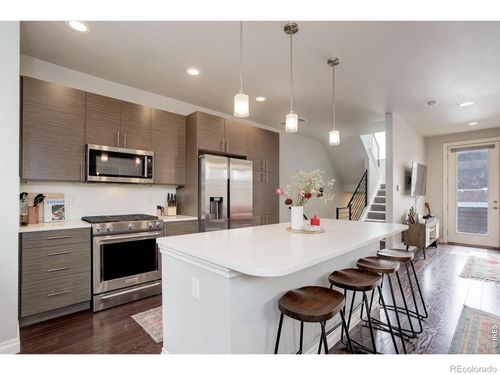 unit-5-2051 N Downing St, Denver, CO, 80205-5260 | Card Image