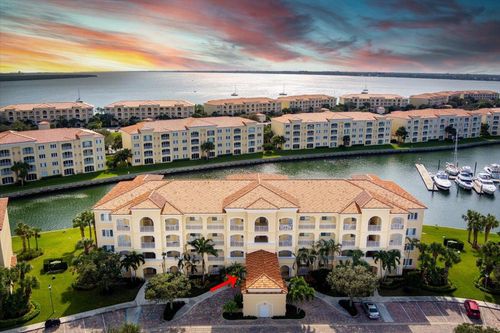 102-18 Harbour Isle Dr W, Fort Pierce, FL, 34949-2770 | Card Image