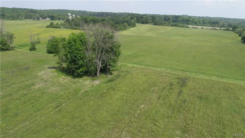 18 Co Rt 12, Schroeppel, NY, 13132 | Card Image