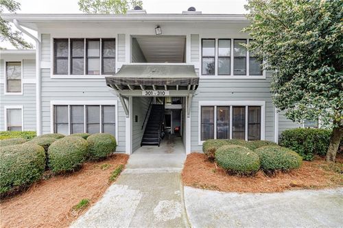 303 Summit North Dr Ne, Atlanta, GA, 30324-5636 | Card Image