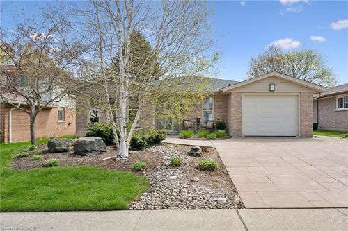 47 Springdale Blvd, Guelph, ON, N1H7S9 | Card Image
