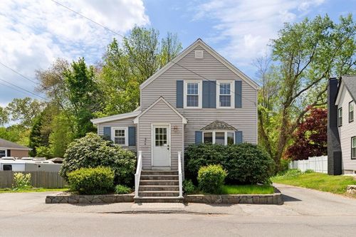 19 Butler Ave, Wakefield, MA, 01880-5125 | Card Image