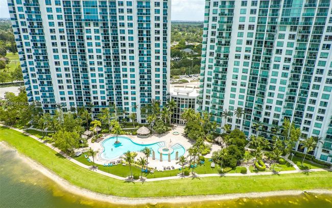 APT-1603N - 2641 N Flamingo Rd, Condo with 2 bedrooms, 2 bathrooms and null parking in Sunrise FL | Image 22