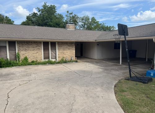 b-115 Stubblefield Dr, Elgin, TX, 78621-1105 | Card Image