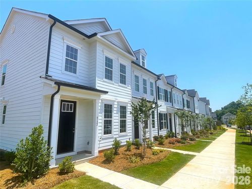 43-8127 Jacey Ln, Huntersville, NC, 28078-9801 | Card Image