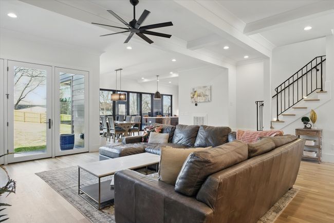 305 37 Th Ave N, House other with 5 bedrooms, 6 bathrooms and 1 parking in Nashville TN | Image 11