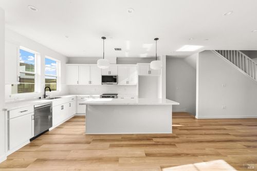 225 Wellness Way, Rohnert Park, CA, 94928 | Card Image