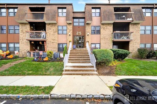 300-C Alpine Way, Woodbridge, NJ, 07095-1484 | Card Image