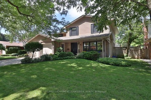 4499 Tremineer Ave, Burlington, ON, L7L1H8 | Card Image