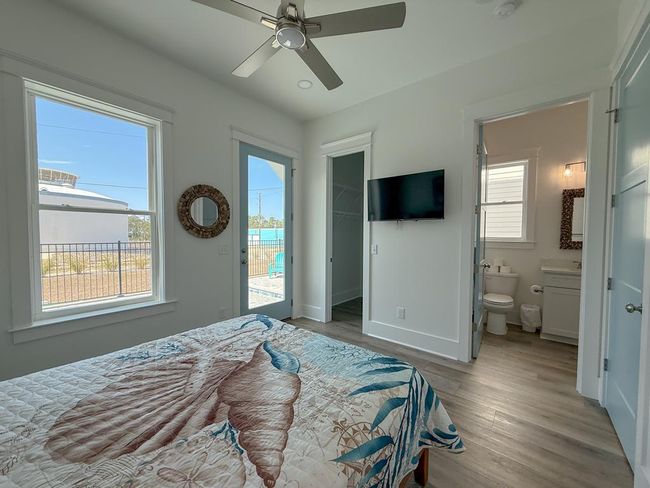 204 W Pine Ave, House other with 3 bedrooms, 4 bathrooms and 2 parking in Saint George Island FL | Image 26