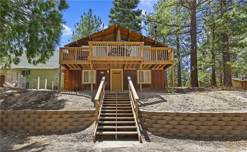 558 Beechnut Dr, Green Valley Lake, CA, 92341 | Card Image