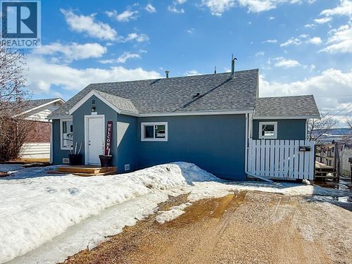 1149 96a Ave, Dawson Creek, BC, V1G1M9 | Card Image