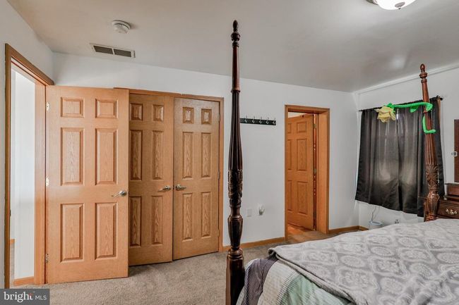 6295 Venture Ct, House other with 4 bedrooms, 4 bathrooms and null parking in Slatington PA | Image 36