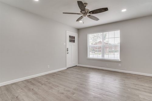 102-5444 Gaston Ave, Dallas, TX, 75214-6515 | Card Image