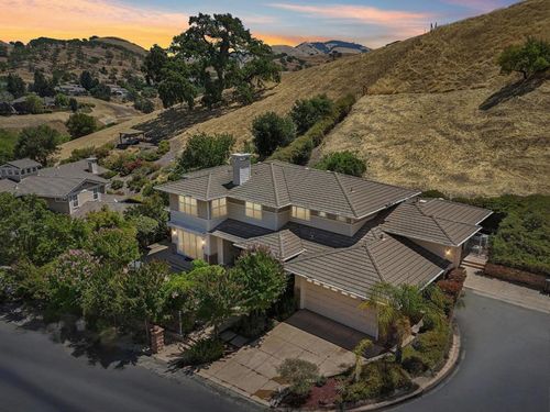 125 Mystic Pl, Alamo, CA, 94507-1417 | Card Image