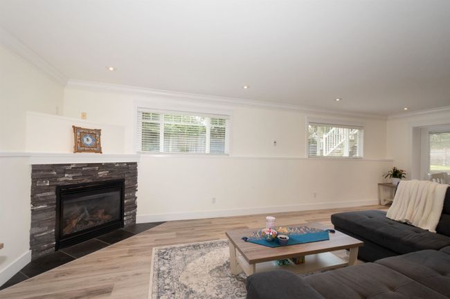 2628 Hardy Crescent, House other with 4 bedrooms, 3 bathrooms and 4 parking in North Vancouver BC | Image 27