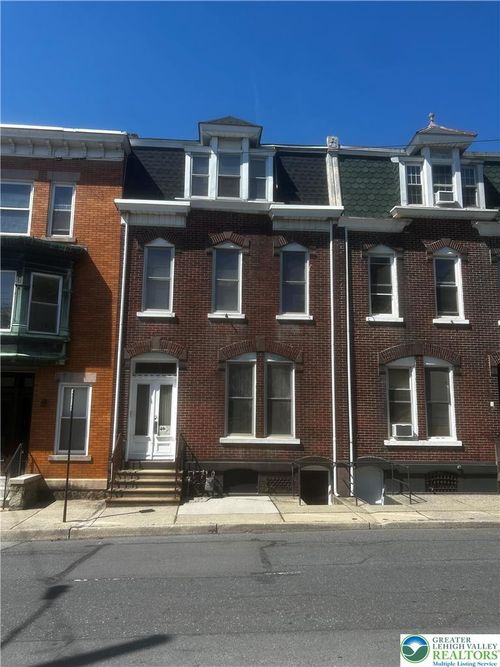 46 S 10th St, Allentown, PA, 18102-4857 | Card Image