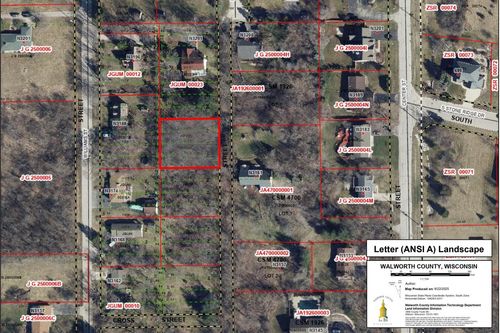 Lt0 Highland Drive, Geneva, WI, 53147 | Card Image