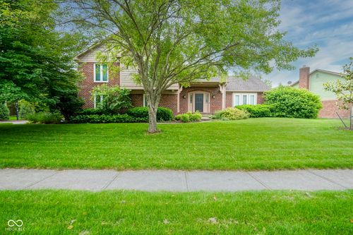 4949 Jennings Dr, Carmel, IN, 46033-9786 | Card Image