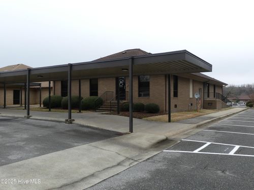 suite-g-2400 Wayne Memorial Dr, Goldsboro, NC, 27534-1749 | Card Image