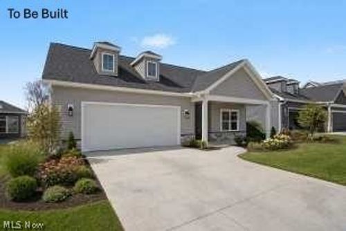 4304 Evergreen Ct, Green, OH, 44720-1178 | Card Image