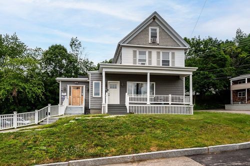 a-142A Broadway, Dover, NH, 03820-3231 | Card Image