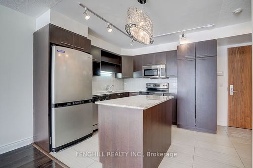 709-37 Galleria Pky, Thornhill, ON, L3T0A5 | Card Image
