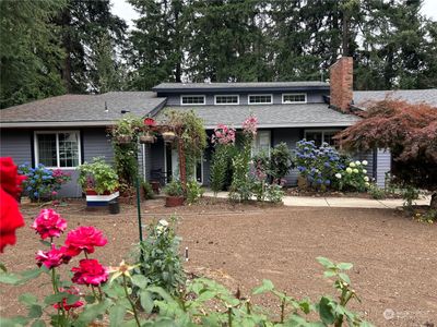 12309 Se Riveridge Drive, House other with 5 bedrooms, 2 bathrooms and 2 parking in Vancouver WA | Image 1