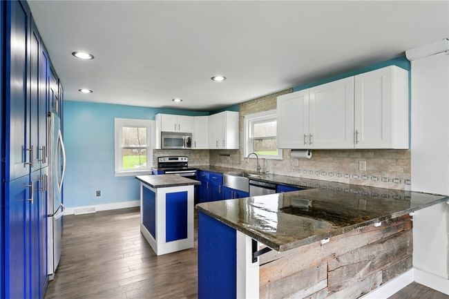 164 Burrows Rd, House other with 3 bedrooms, 2 bathrooms and 3 parking in West Middlesex PA | Image 13
