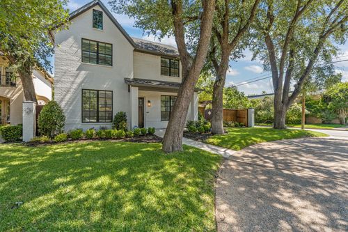 5500 Collinwood Ave, Fort Worth, TX, 76107-4716 | Card Image