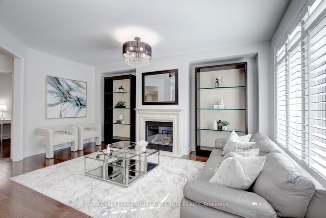 24 Rock Elm Crt, House other with 5 bedrooms, 4 bathrooms and 4 parking in Maple ON | Image 21