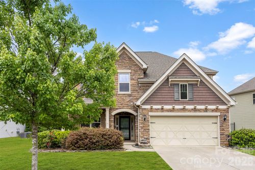 2622 Treeline Dr, Concord, NC, 28027-2861 | Card Image