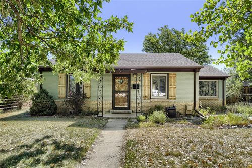 2670 Olive St, Denver, CO, 80207-2917 | Card Image