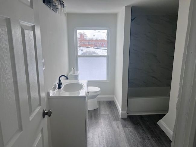 24 Newberry St, House other with 3 bedrooms, 1 bathrooms and null parking in Pontiac MI | Image 8