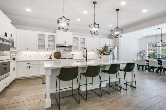 206 Bridge Water Loop, House other with 4 bedrooms, 4 bathrooms and 4 parking in Dripping Springs TX | Image 18