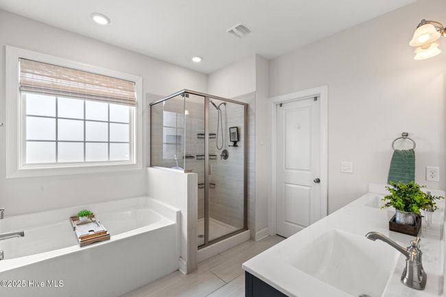 117 E Yellow Lois Dr, House other with 4 bedrooms, 3 bathrooms and 2 parking in Hampstead NC | Image 14