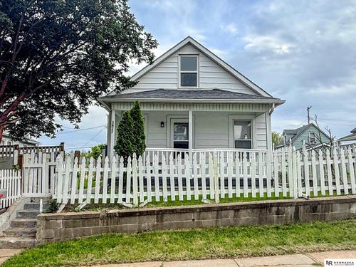 3621 V St, Omaha, NE, 68107-3239 | Card Image