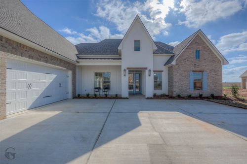 613 Danube Cir, Bossier City, LA, 71111-6449 | Card Image