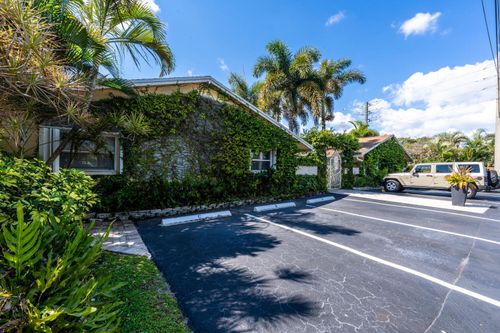 1-1200 Ne 17th Ct, Fort Lauderdale, FL, 33305-3125 | Card Image