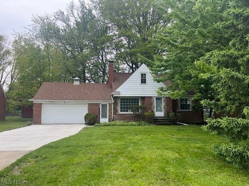 2100 Glenridge Road, Euclid, OH, 44117 | Card Image