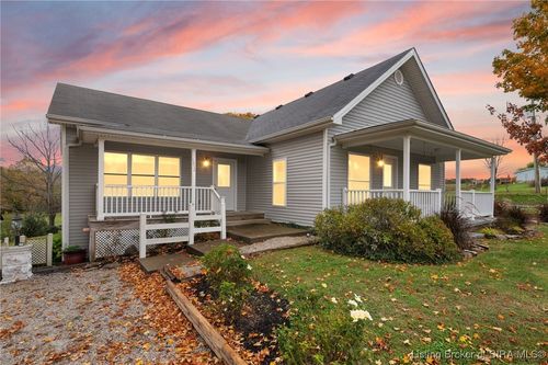 1232 Walts Rd, Georgetown, IN, 47122-9422 | Card Image