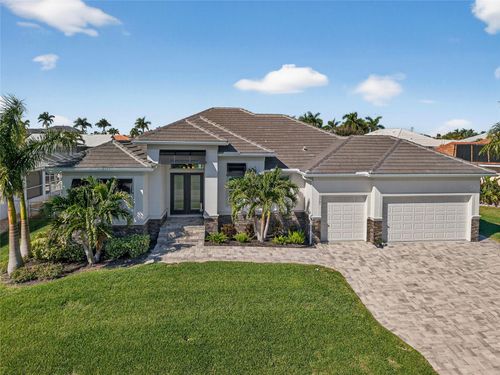 3307 Dominica Ct, PUNTA GORDA, FL, 33950-6372 | Card Image