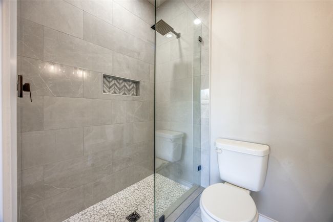 228 W Cardinal St, House other with 3 bedrooms, 2 bathrooms and null parking in Ector TX | Image 6