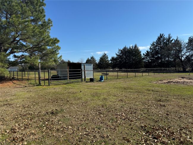 1891 Fm 2029, Home with 4 bedrooms, 4 bathrooms and null parking in Telephone TX | Image 8